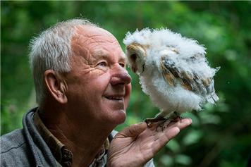 Falconer Chris Neal has died